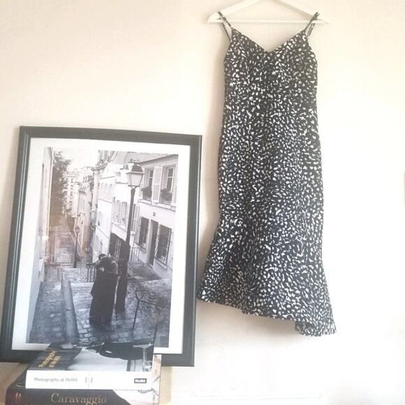 NWOT ANTHROPOLOGIE KEEPSAKE THE LABEL RUFFLED COCKTAIL Dress M - Picture 4 of 14